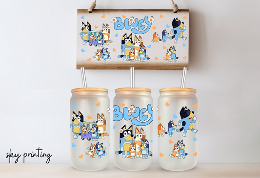 16 oz frosted glass can with bluey image